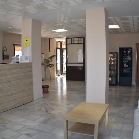 סביליה Hostal Alamare מראה חיצוני תמונה