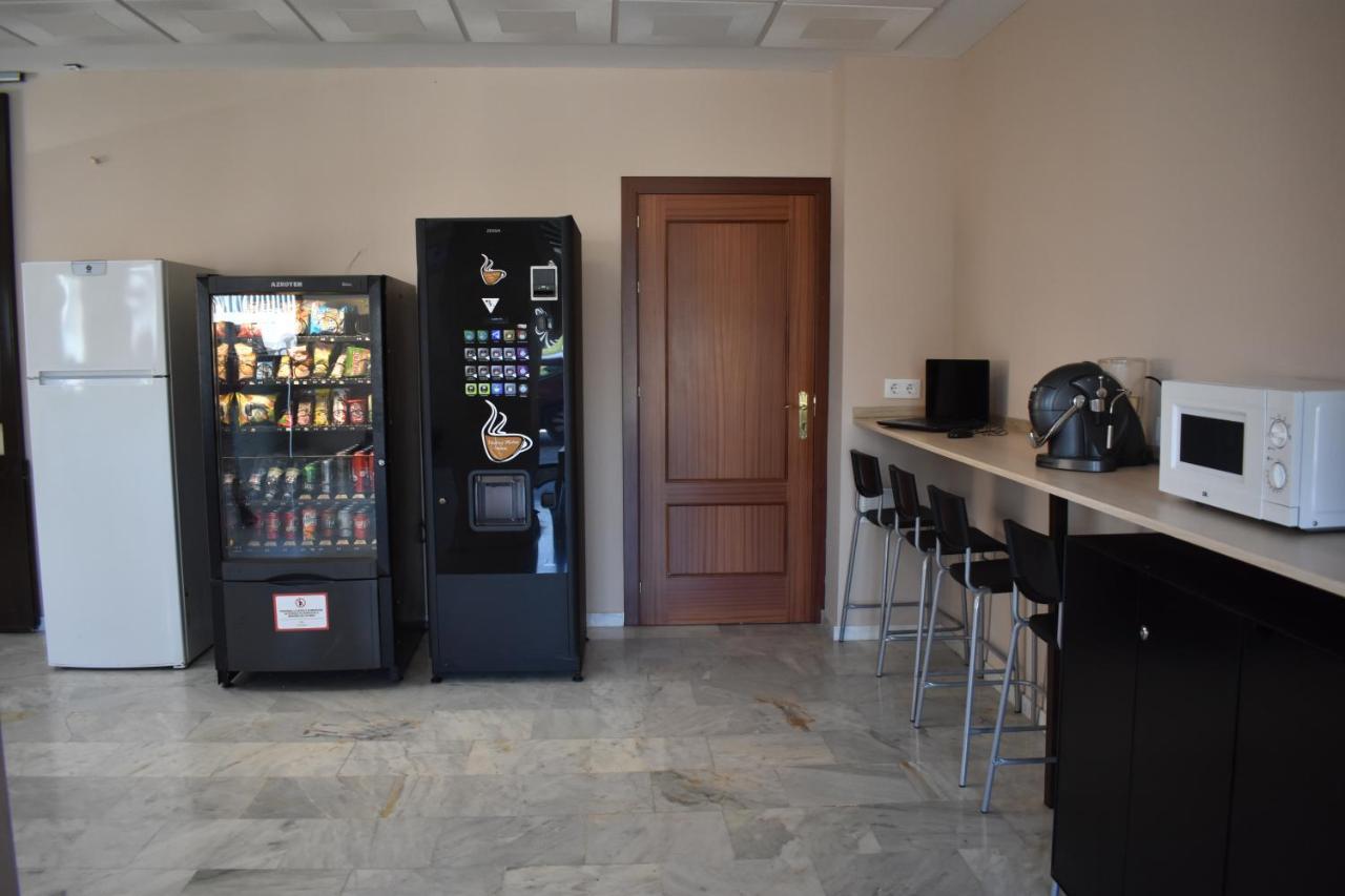 סביליה Hostal Alamare מראה חיצוני תמונה