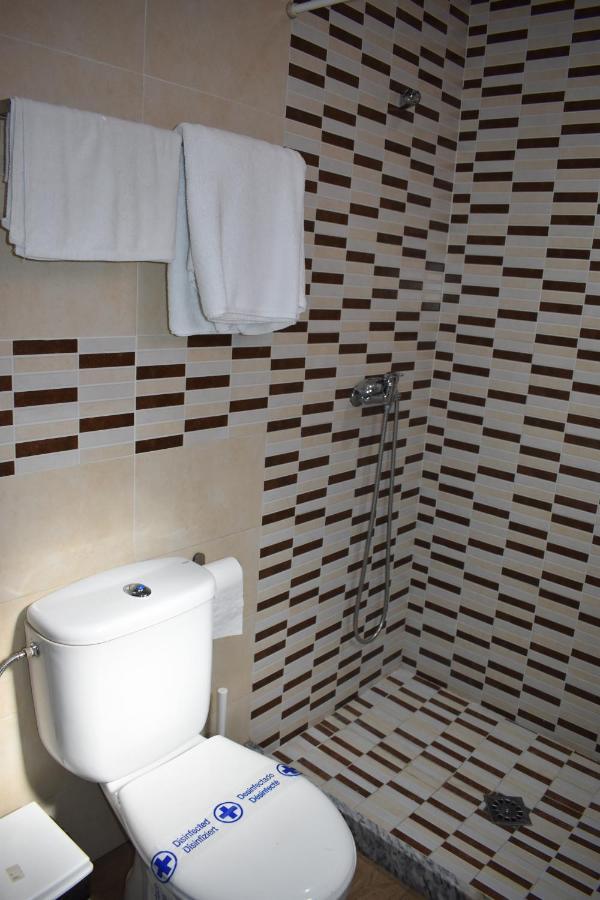 סביליה Hostal Alamare מראה חיצוני תמונה