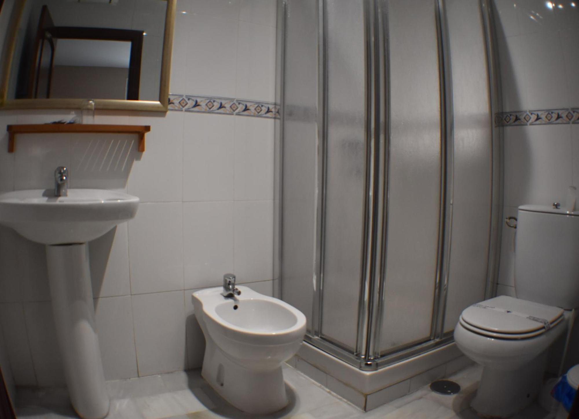 סביליה Hostal Alamare מראה חיצוני תמונה