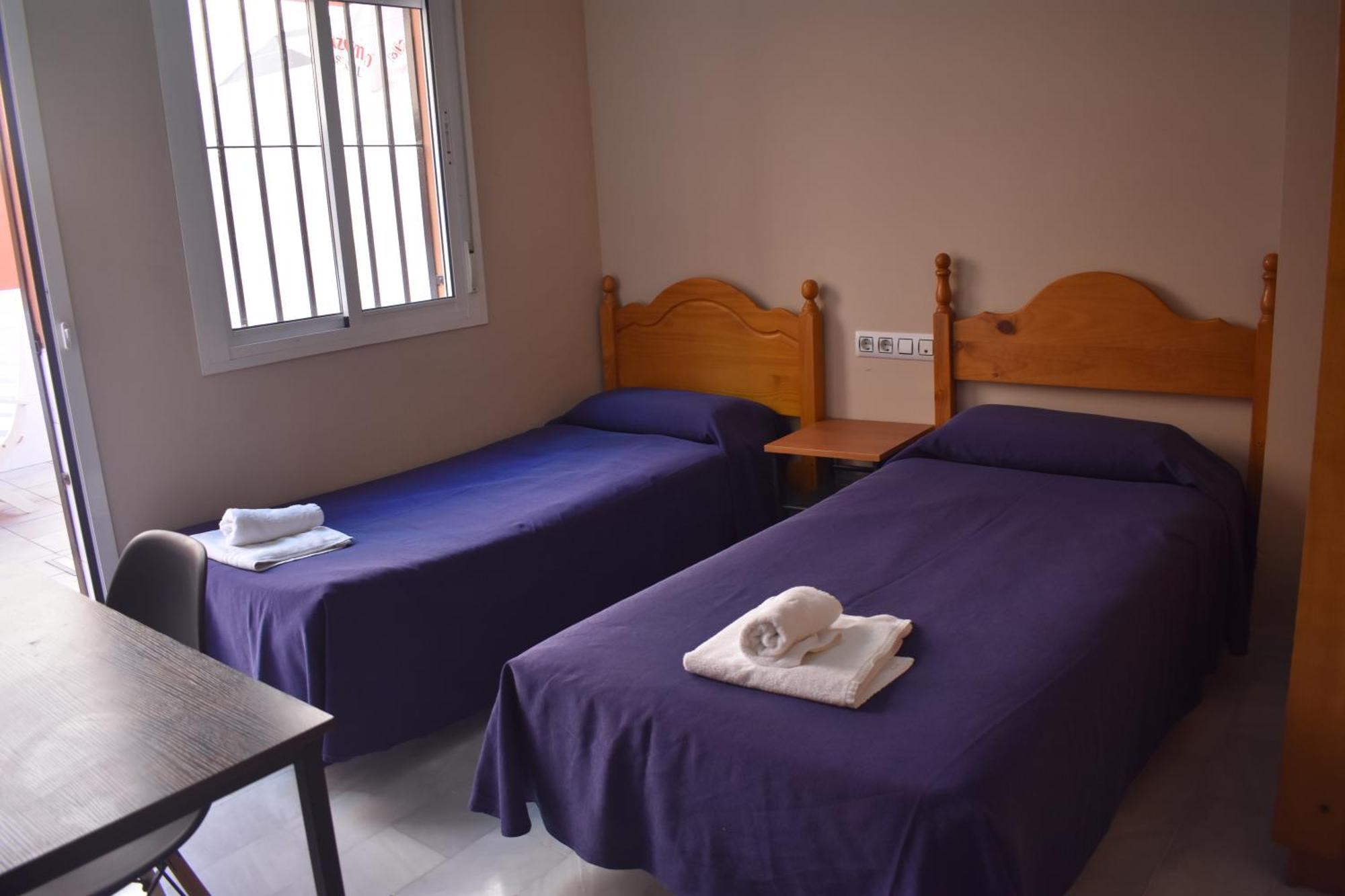 סביליה Hostal Alamare מראה חיצוני תמונה