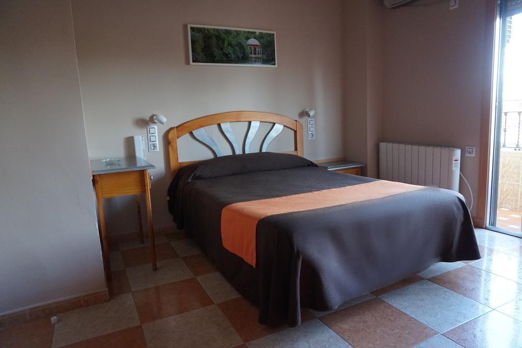 סביליה Hostal Alamare מראה חיצוני תמונה